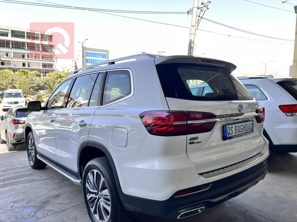 ئێم جی RX8